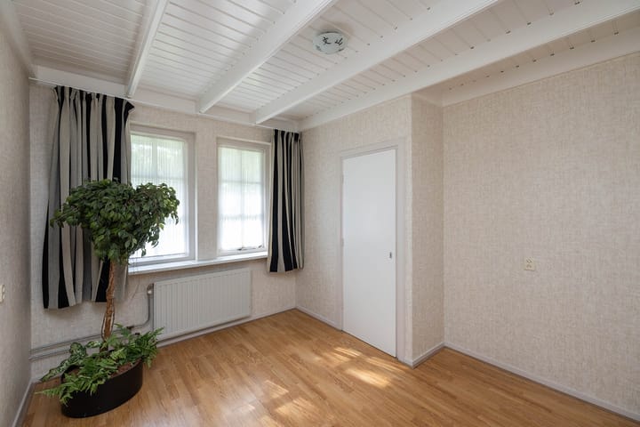 Foto 13 van Oosteriksweg 8