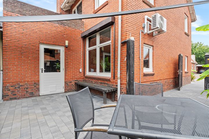 View photo 31 of Agostraat 29