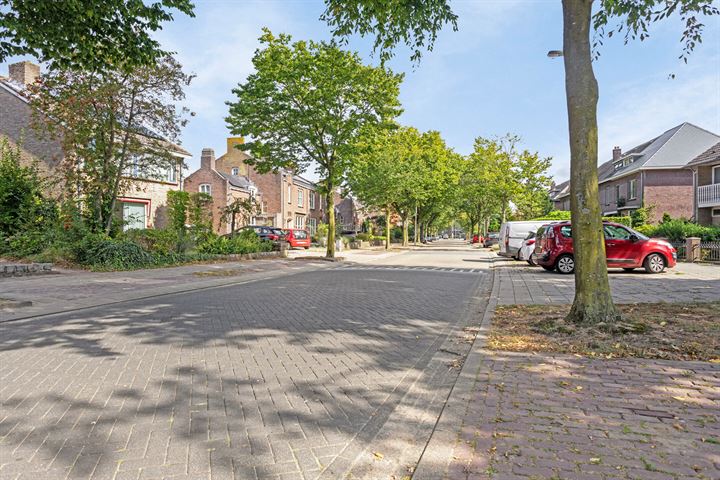 View photo 39 of Kromstraat 61