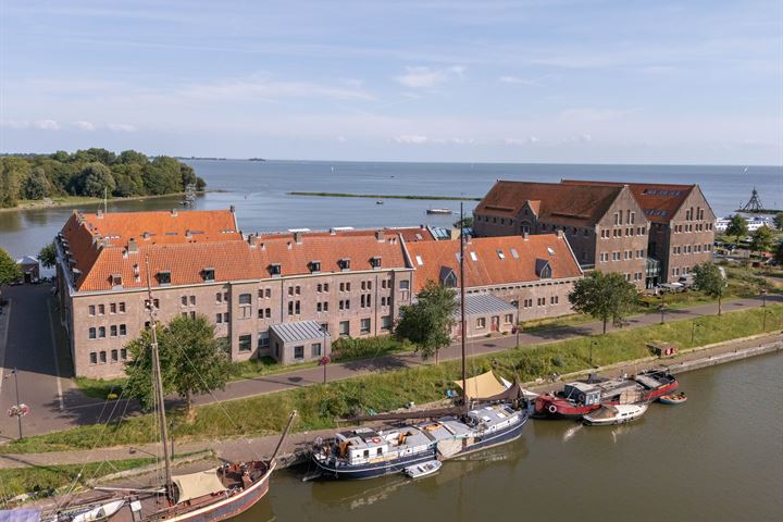 Bekijk foto 38 van Italiaanse Zeedijk 46