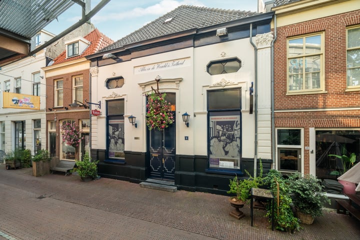 Zwanenstraat 18