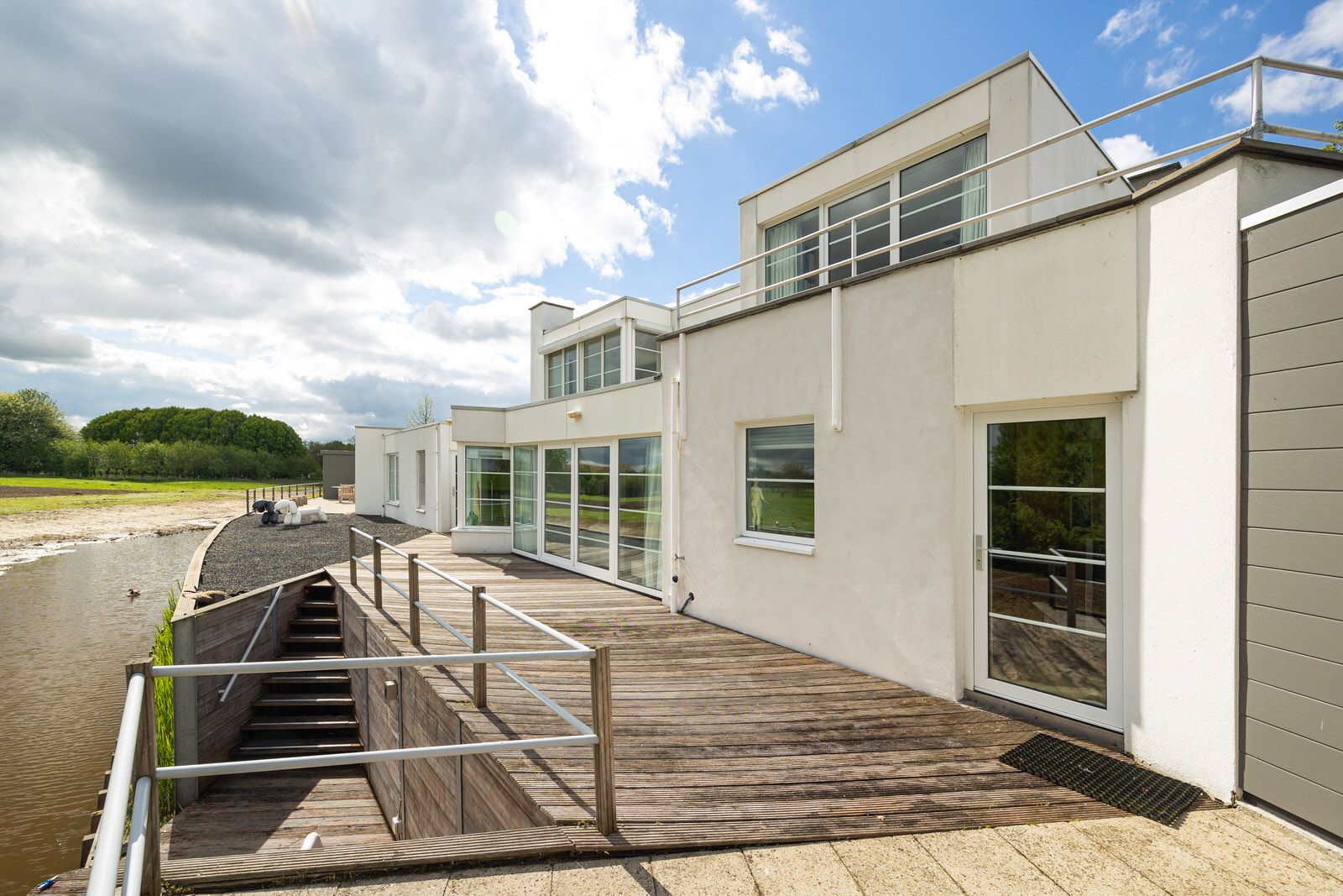 Foto 15 van Meester Bierkuslaan 20