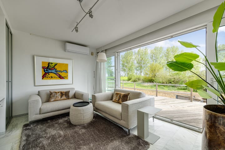 Foto 25 van Meester Bierkuslaan 20