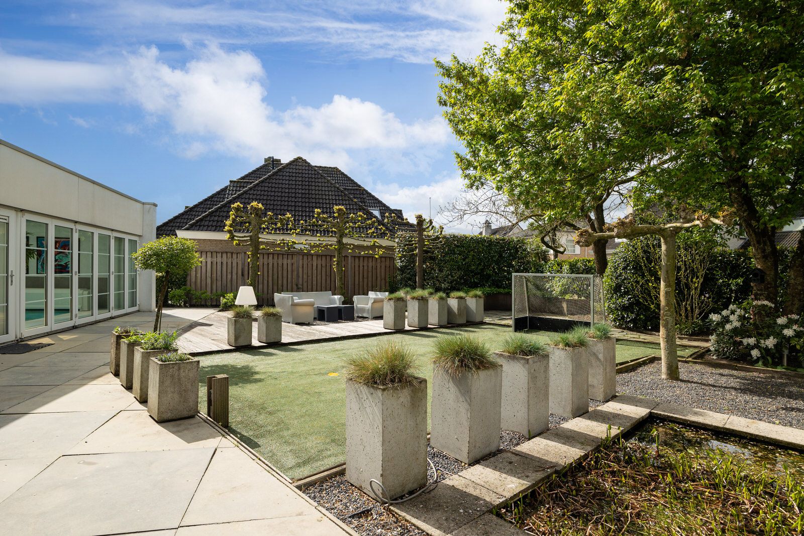 Foto 39 van Meester Bierkuslaan 20