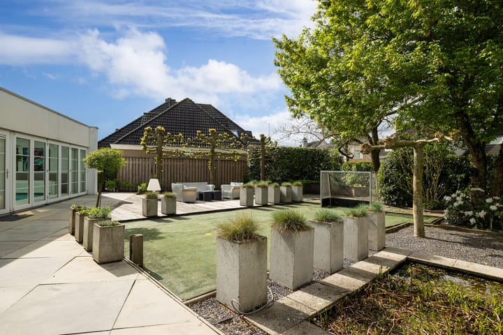 Foto 39 van Meester Bierkuslaan 20