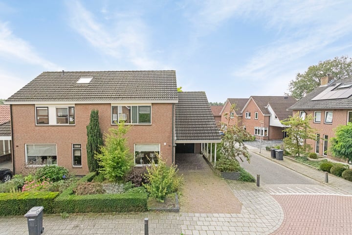 View photo 28 of Zwaluwstraat 96