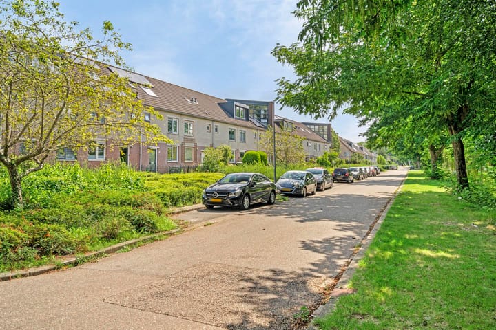 Foto 4 van Count Basiestraat 56