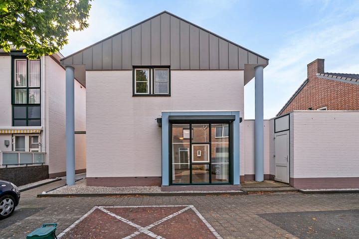 Foto 2 van Wervelstraat 12