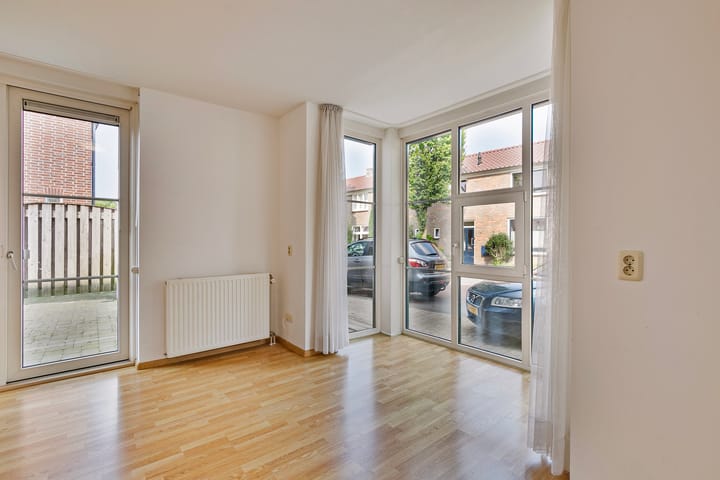 Foto 9 van Wervelstraat 12