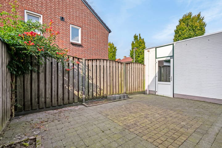 Foto 26 van Wervelstraat 12