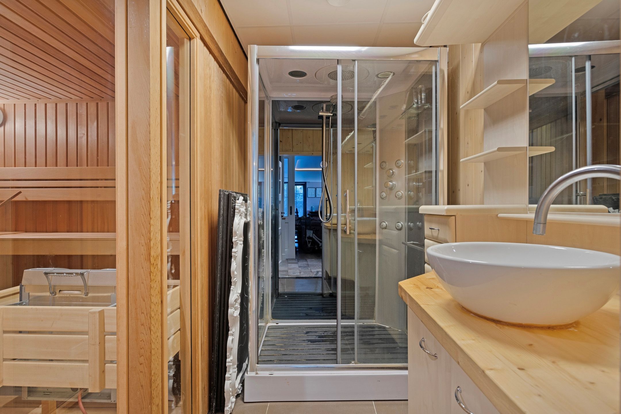 Foto 18 van Westfriesedijk 23