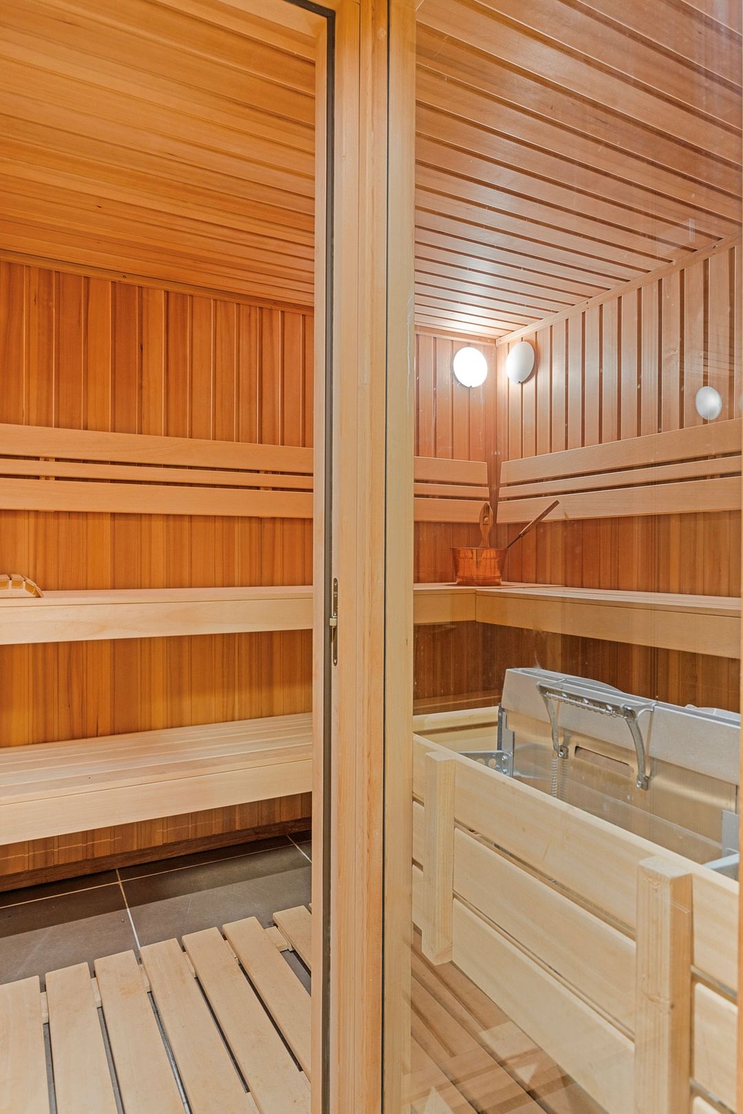 Foto 22 van Westfriesedijk 23