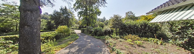 View 360° photo of Voortuin of B.W. Hopperus Bumaweg 1