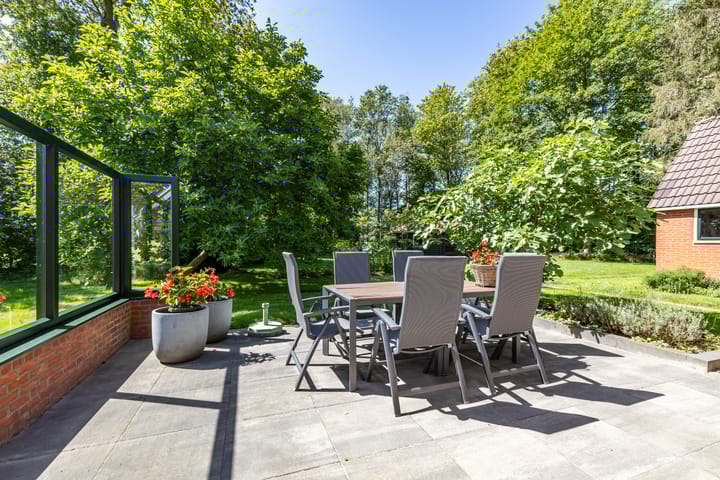 Foto 16 van Taarloseweg 2-A