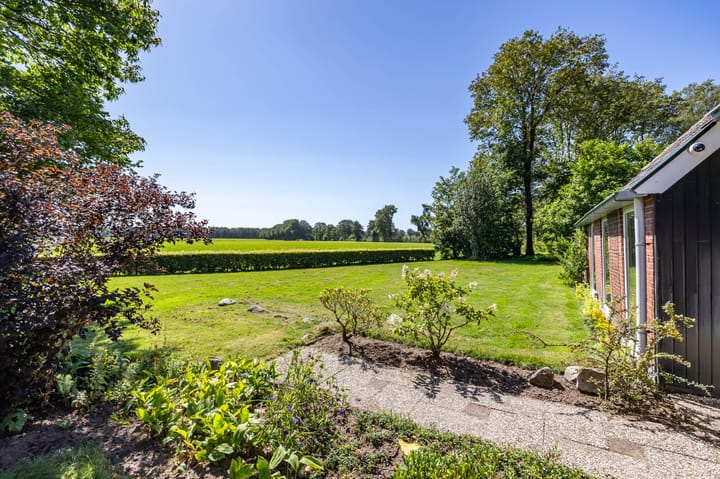 Foto 19 van Taarloseweg 2-A