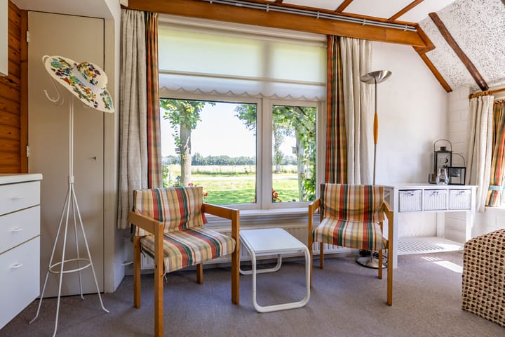 Foto 42 van Taarloseweg 2-A