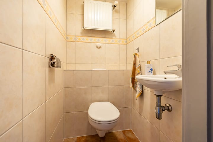 Foto 45 van Taarloseweg 2-A