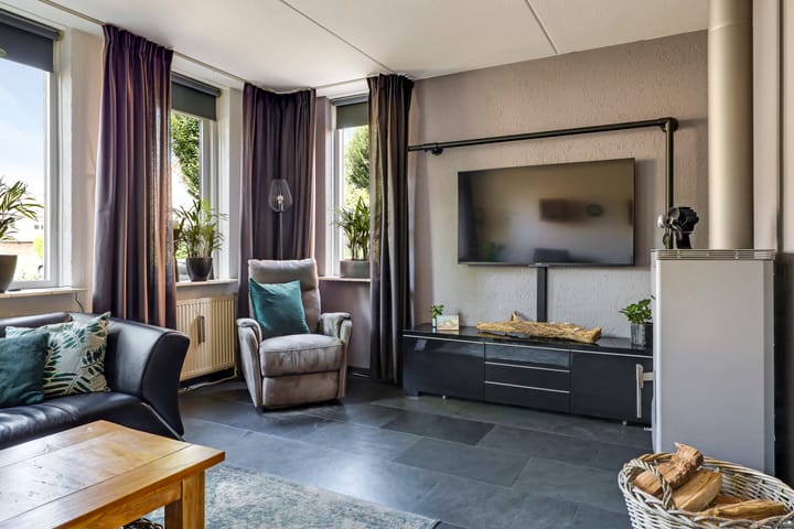 Foto 11 van Planetenlaan 4