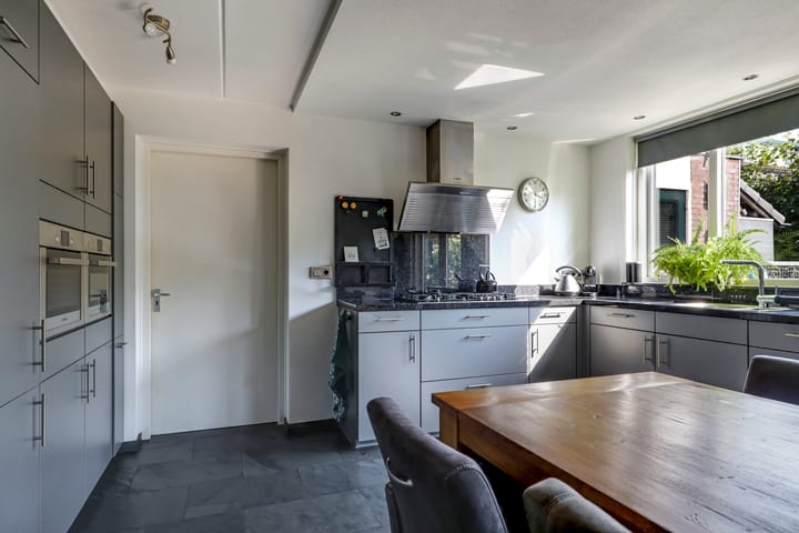 Foto 19 van Planetenlaan 4