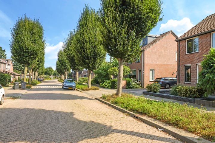 Foto 59 van Planetenlaan 4