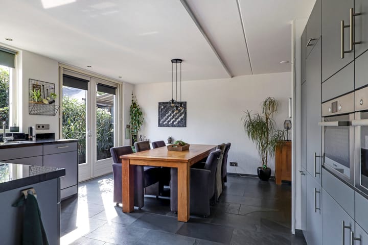 Foto 21 van Planetenlaan 4