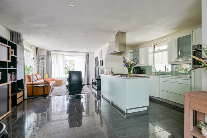 Foto 17 van Bickerstraat 29