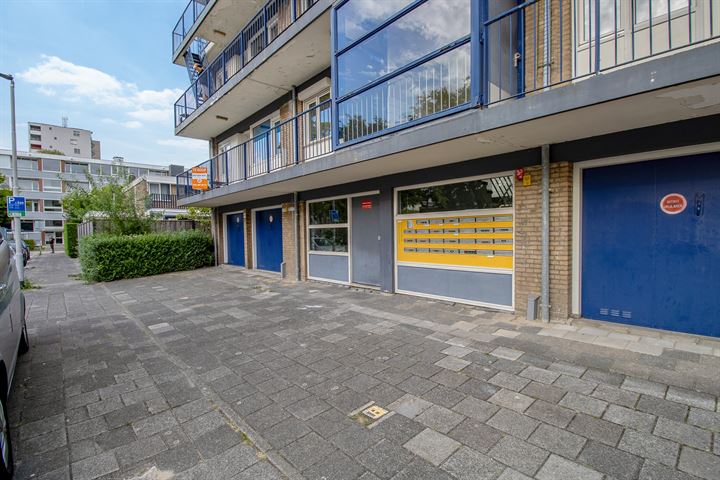 View photo 24 of Platostraat 206