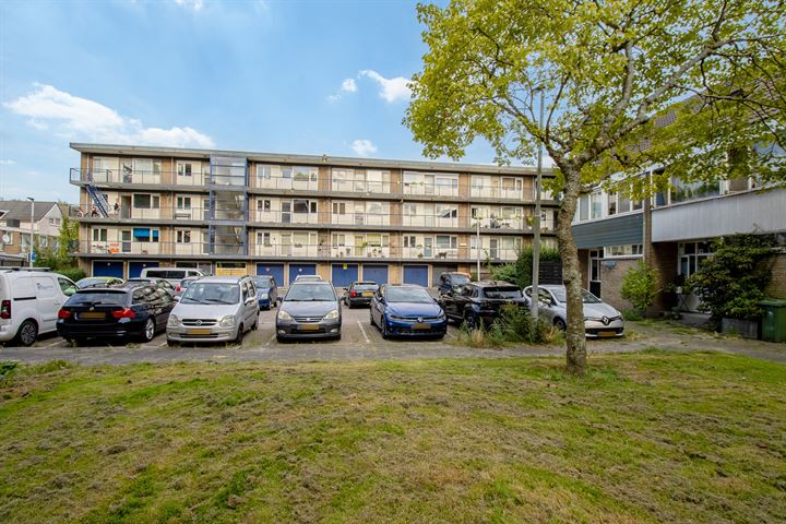 View photo 25 of Platostraat 206