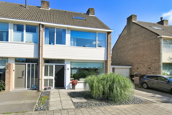 Bekijk foto 36 van Voltastraat 6