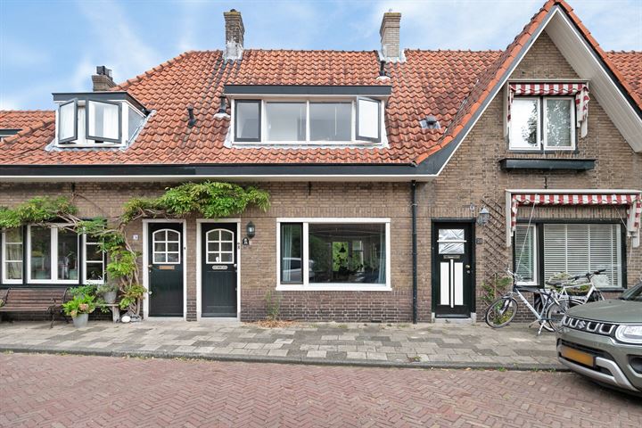 View photo 5 of Staalwijkstraat 26