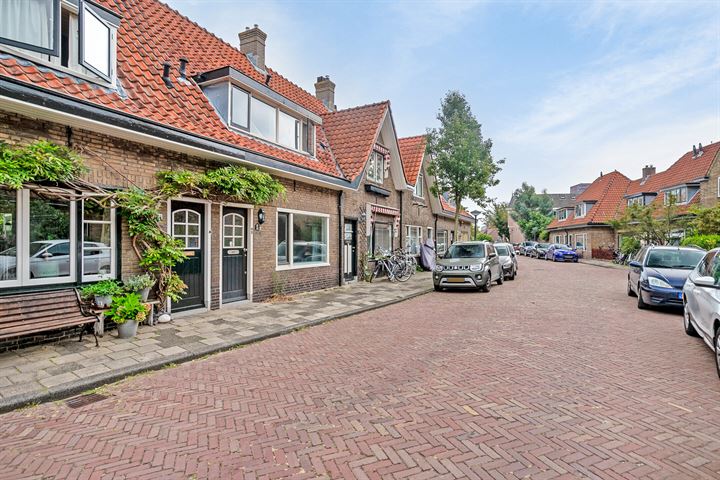 Bekijk foto 29 van Staalwijkstraat 26