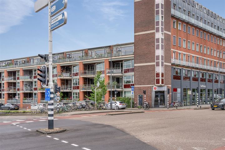 Bekijk foto 39 van Ruychaverstraat 51