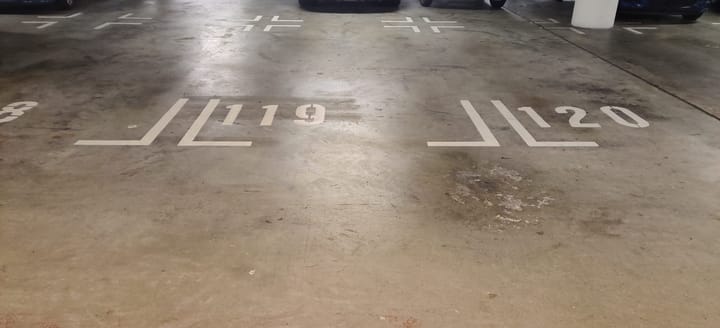 Photo 2 of Februariplein