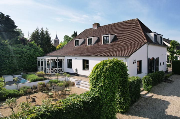 Voorstraat 12