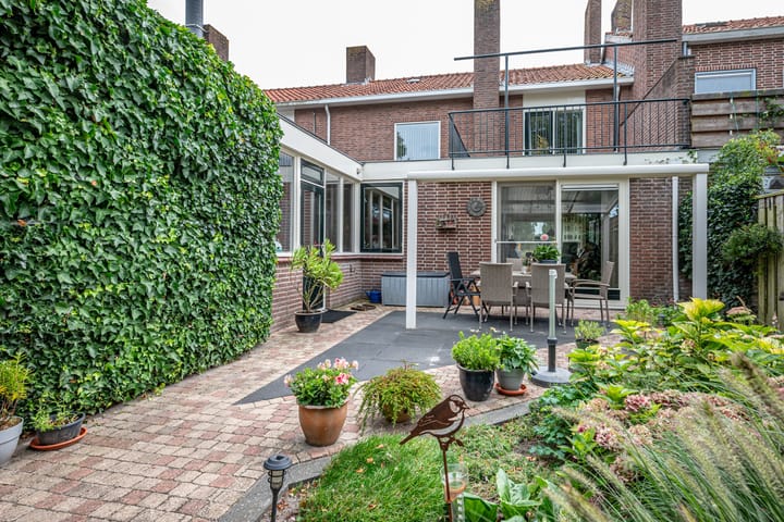 Photo 42 of St. Hubertus-plaats 31