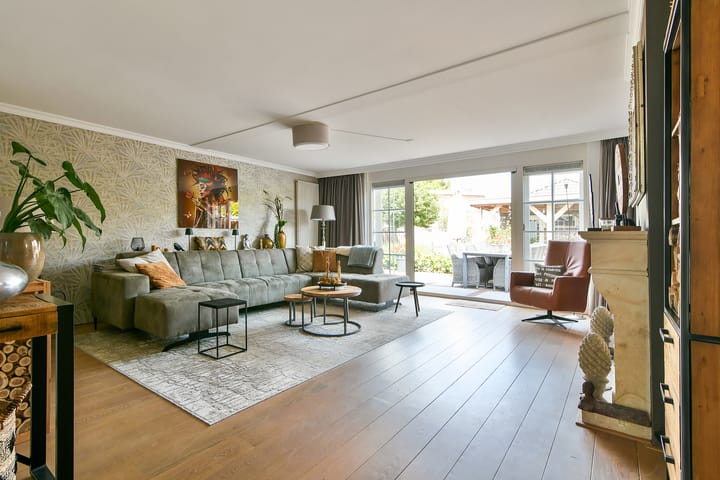 Foto 11 van C.J. Kieviethof 15