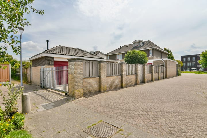 Foto 30 van C.J. Kieviethof 15