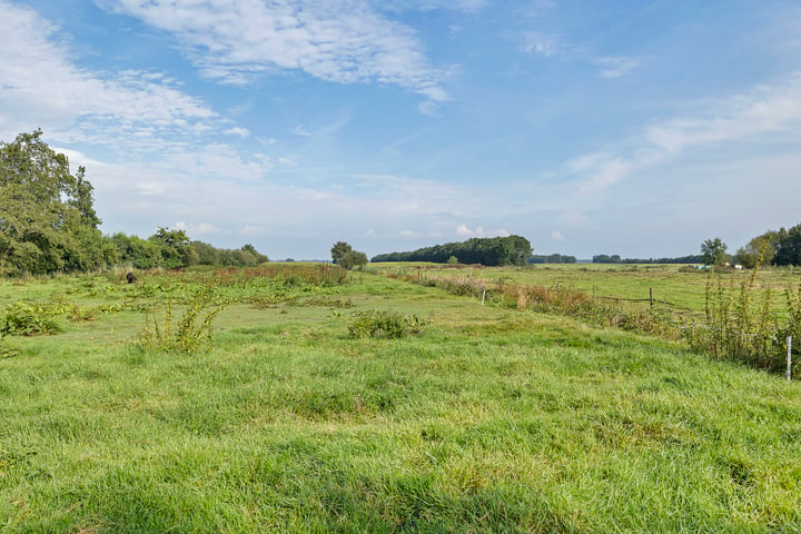 View photo 42 of Dokter Larijweg 96