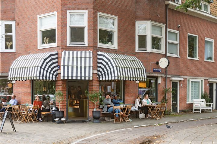 Bekijk foto 40 van Laplacestraat 82