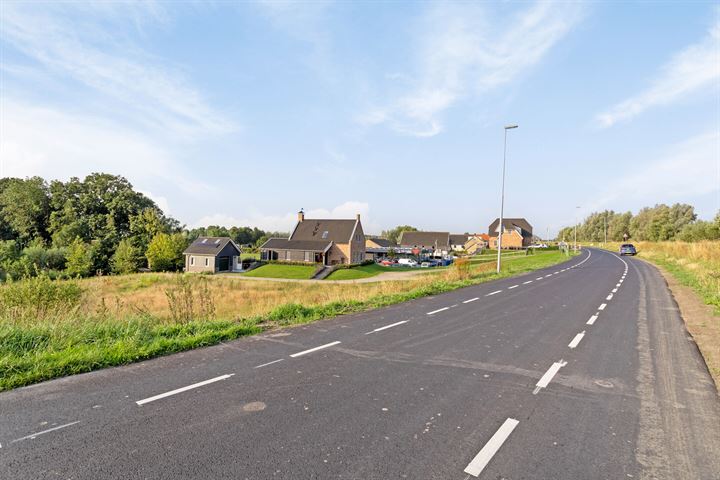 View photo 8 of Lekdijk 12