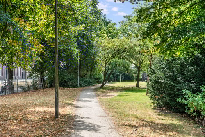 Foto 8 van Sarphatistraat 221-A