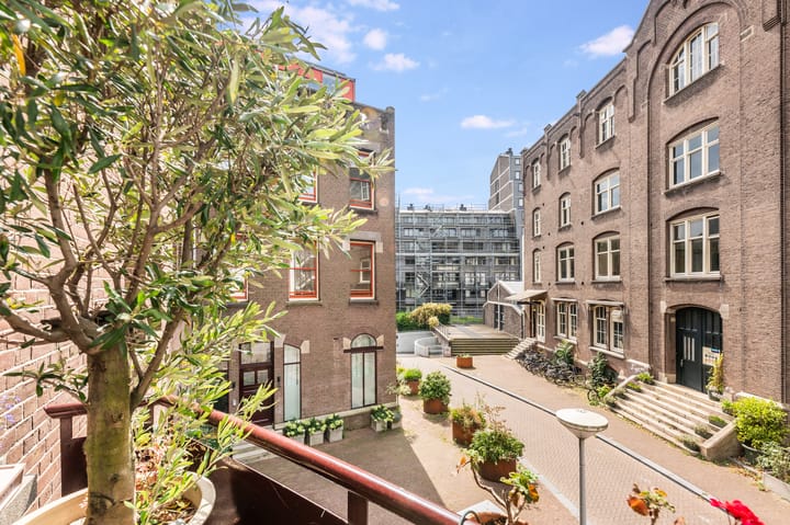 Foto 14 van Sarphatistraat 221-A