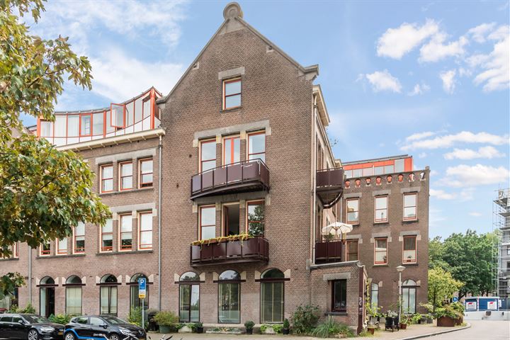 Bekijk foto 31 van Sarphatistraat 221-A