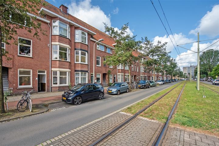 Bekijk foto 26 van Pisuissestraat 31