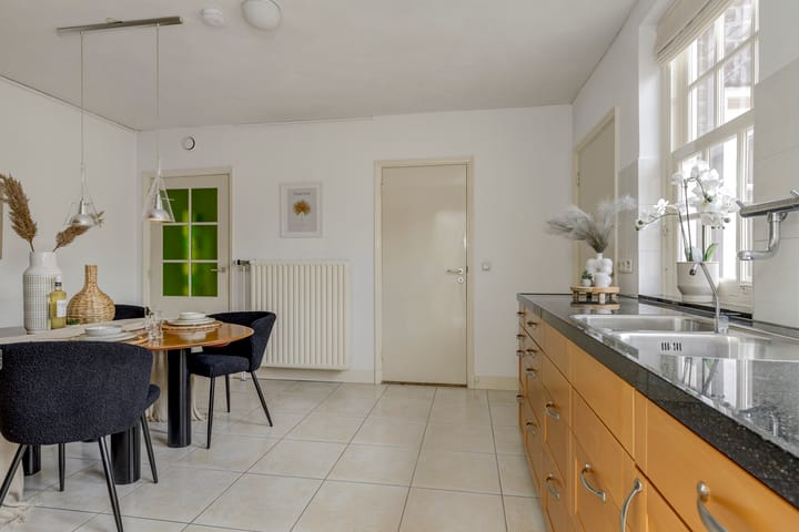 Foto 32 van Meliestraat 7