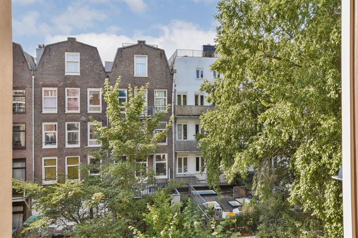 Bekijk foto 10 van Ruyschstraat 30-2