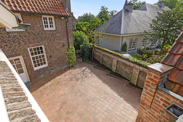 Foto 42 van Meliestraat 7