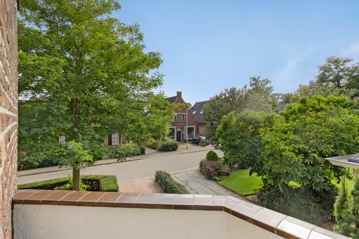 Foto 44 van Meliestraat 7