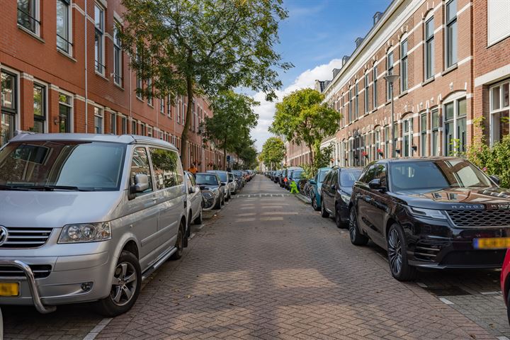 Bekijk foto 45 van Volmarijnstraat 13