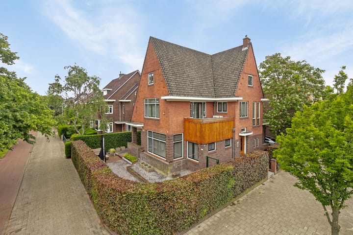 Foto 1 van Burgemeester Knappertlaan 138